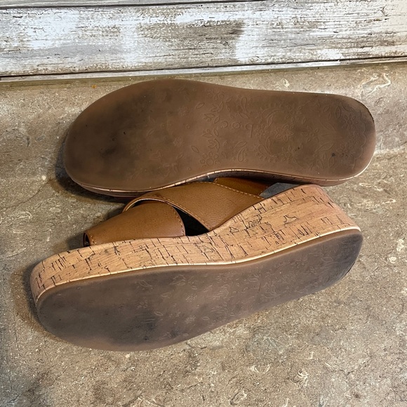 BOC Size 7  Brown Wedge Sandals - Picture 7 of 10
